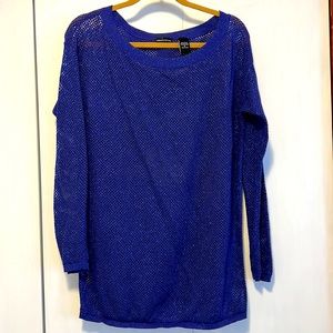 Women’s metallic lightweight sweater size medium